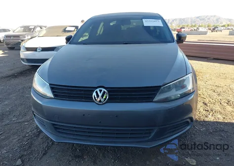 2012 Volkswagen Jetta 2.0L S z USA, uszkodzony, nr VIN 3VW1K7AJ9CM333472